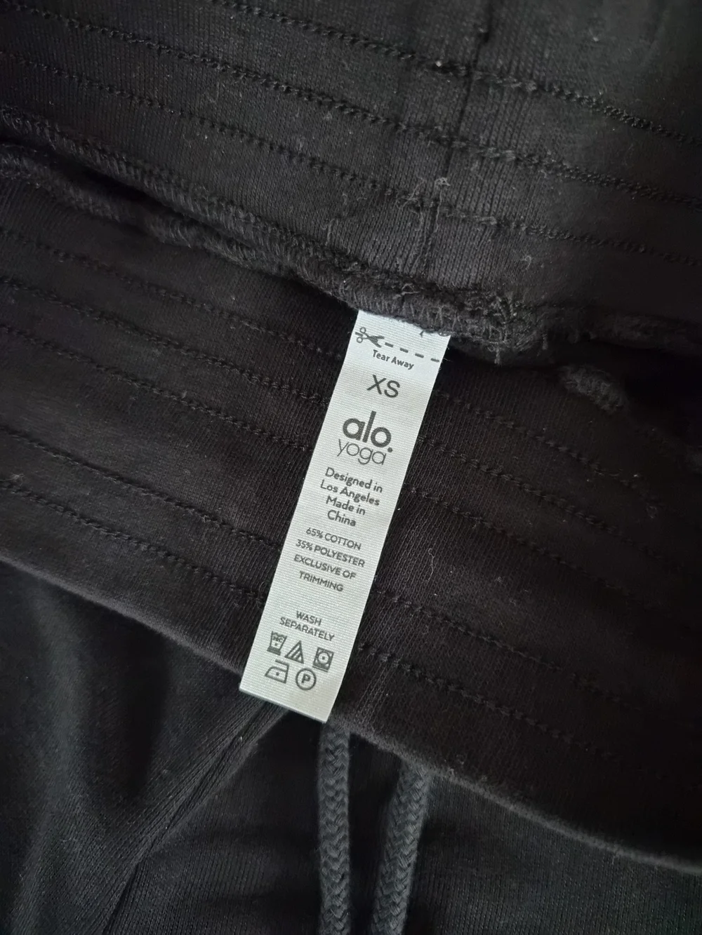 NWT Alo Yoga High-Waist Easy Sweat Short Black XS